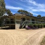 Cabernet Cottage - QLD Tourism