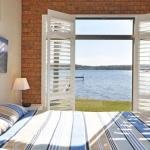 The Studio on the Lake at Fishing Point Lake Macquarie honestly put the line in  catch fish - Accommodation Bookings