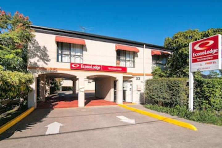 Waterford West QLD Accommodation Mooloolaba