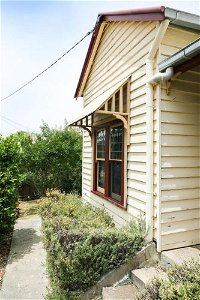 Miss Pyms Cottage - Australia Accommodation