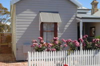 Bluebird Cottage - Accommodation Bookings