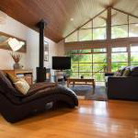 Romantic Treehouse Getaway - Bundaberg Accommodation