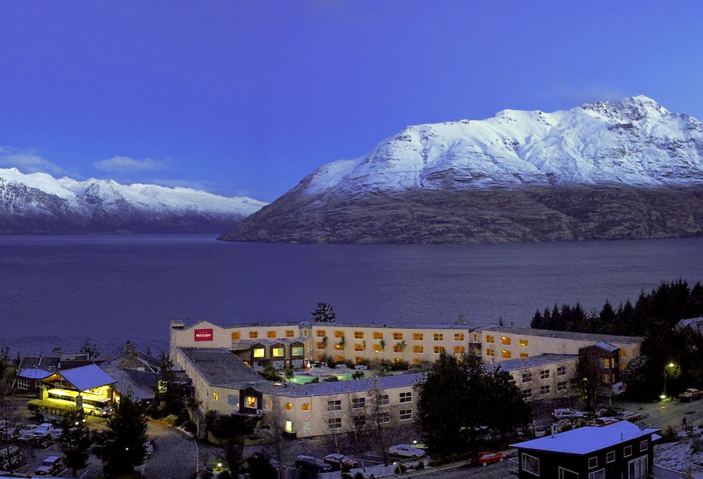 Mercure Queenstown Resort