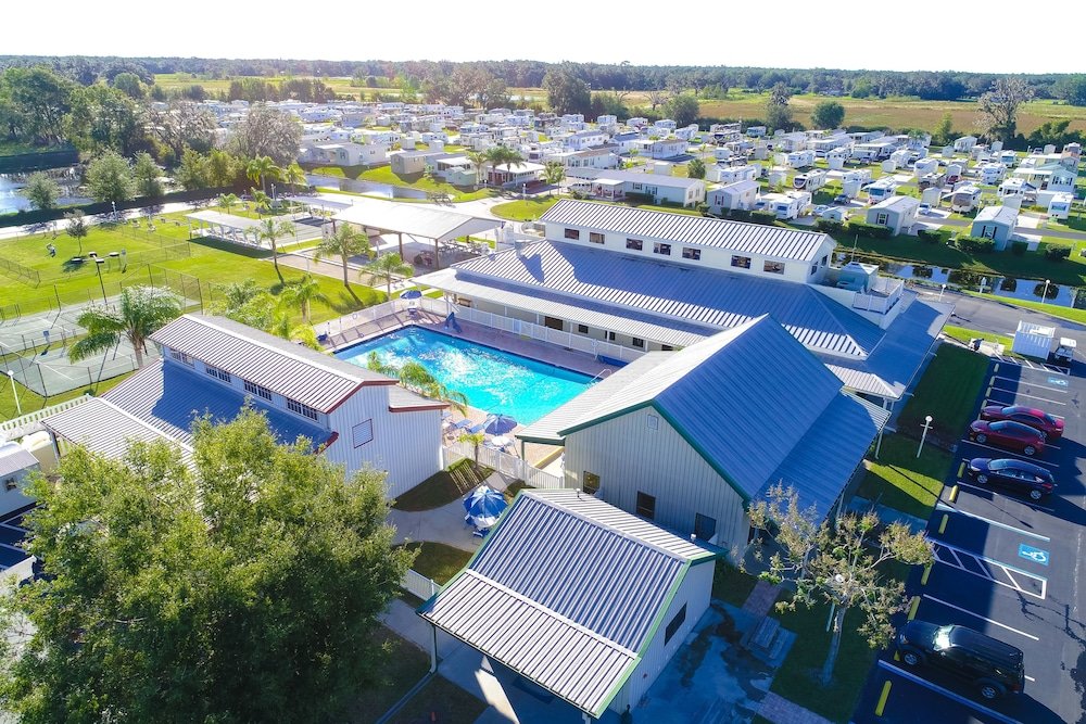 Blueberry Hill RV Resort - Accommodation Florida