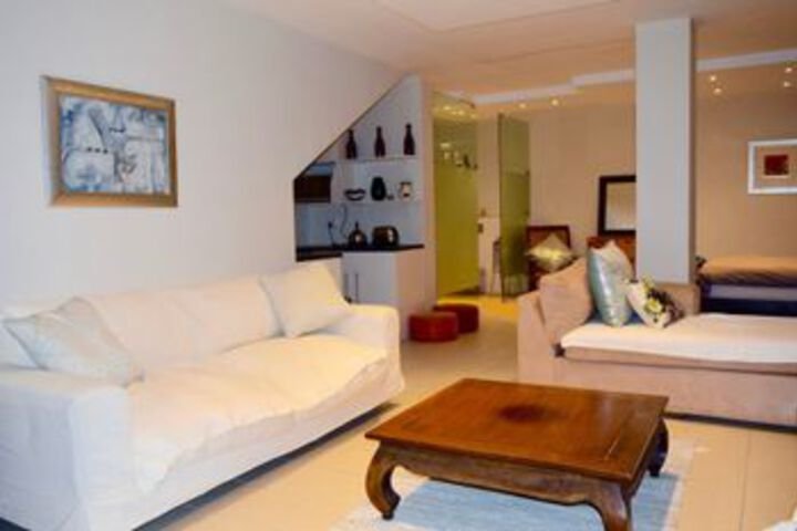 1 Bedroom Apartment In Fresnaye - thumb 2