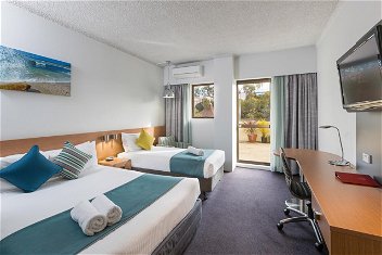 Metro Hotel Miranda with Accommodation NSW
