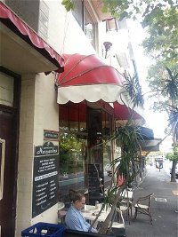 Cafe Hernandez - South Australia Travel