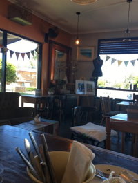 Two Birds Gallery Cafe - Lennox Head Accommodation