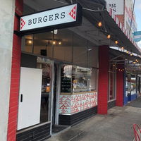 Sideshow Burgers - Accommodation Redcliffe