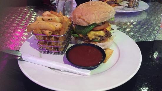 DJ's Diner and Bar - Surfers Paradise Gold Coast