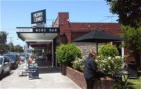 Perry Como Cafe Wine Bar - Hotels Melbourne