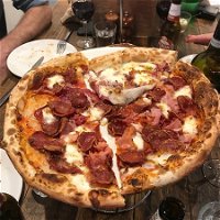 Pizza d'Asporto - Palm Beach Accommodation