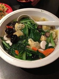 Yang yang noodle  dumplings - Restaurant Guide