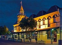 The Grand Hotel - Accommodation Adelaide