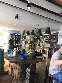 Food Co on Franklin - Accommodation NT