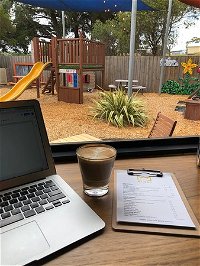 King's Cafe - Accommodation Australia