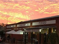 Radcliffes and Port53 Restaurant - Melbourne Tourism
