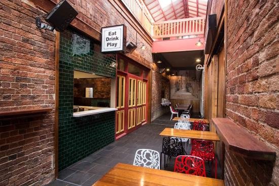 Railway Hotel Warragul - Pubs Sydney