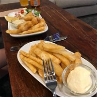 Circuit Sports Cafe - Pubs and Clubs