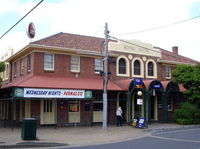 Royal Hotel - Accommodation QLD