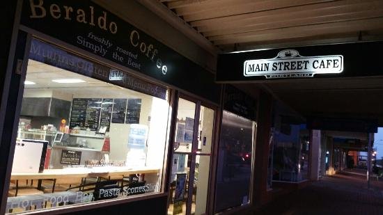 Main Street Cafe - Pubs Sydney