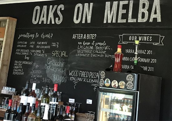 OAKS ON MELBA - Pubs Sydney
