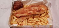 Sandy's Fish  Chips - Accommodation Port Macquarie