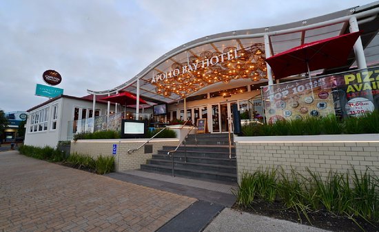 Apollo Bay Hotel - New South Wales Tourism 