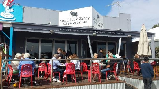 The Black Sheep - New South Wales Tourism 