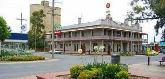 The Grand Central Hotel - Great Ocean Road Tourism