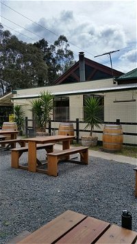 The Warburton Hotel Wesburn - Accommodation Find