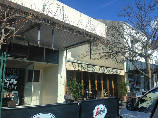 Vines Cafe  Bar - Food Delivery Shop