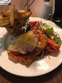 Bairnsdale RSL Bistro - Northern Rivers Accommodation
