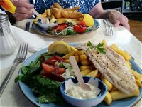 Blue Bee Cafe - Accommodation Port Macquarie