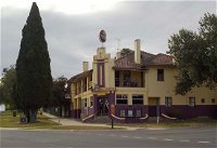 Commercial Hotel - Accommodation QLD