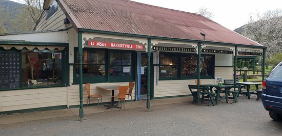 Harrietville Bakery - New South Wales Tourism 