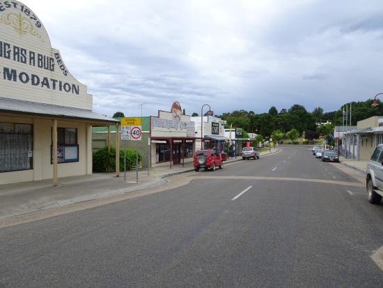 Omeo's High Plains Bakery - Broome Tourism