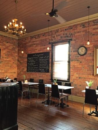 Salinger's Cafe - New South Wales Tourism 
