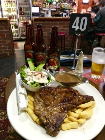The Broadford Hotel Restaurant - New South Wales Tourism 