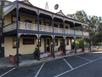 The Creekside Hotel - Accommodation Perth