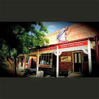 The Red Door Pizzeria - New South Wales Tourism 