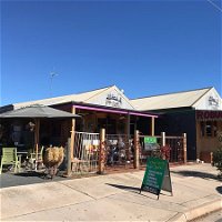 1/2 Acre Coffee Lounge  Nursery - New South Wales Tourism 