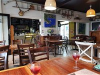 Castle Cove Cafe - Accommodation Burleigh