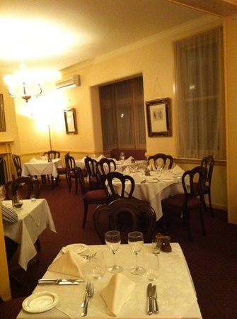 L'Incontro Italian Restaurant - Mackay Tourism 0
