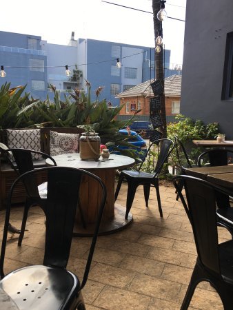 Side Street Cafe  Bar - New South Wales Tourism 