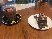 Christopher's Cake Shop - Tweed Heads Accommodation