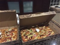 Crust Gourmet Pizza Bar Cronulla - Lismore Accommodation