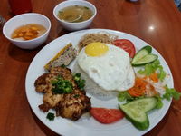 Huong Xua Restaurant - Broome Tourism