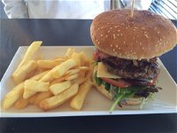 Jules by the Lake Cafe - Port Augusta Accommodation