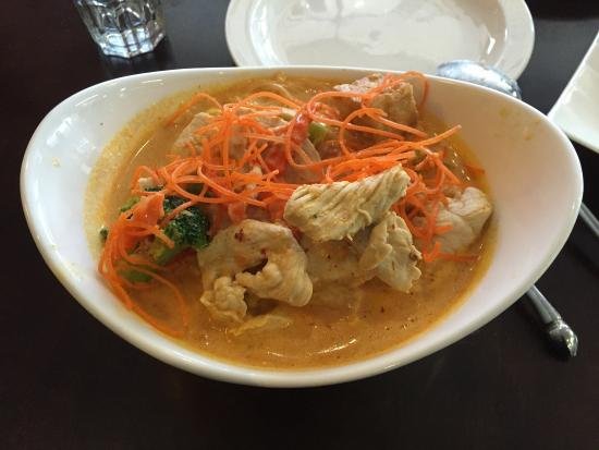 Manee Manee Thai Restaurant - thumb 0